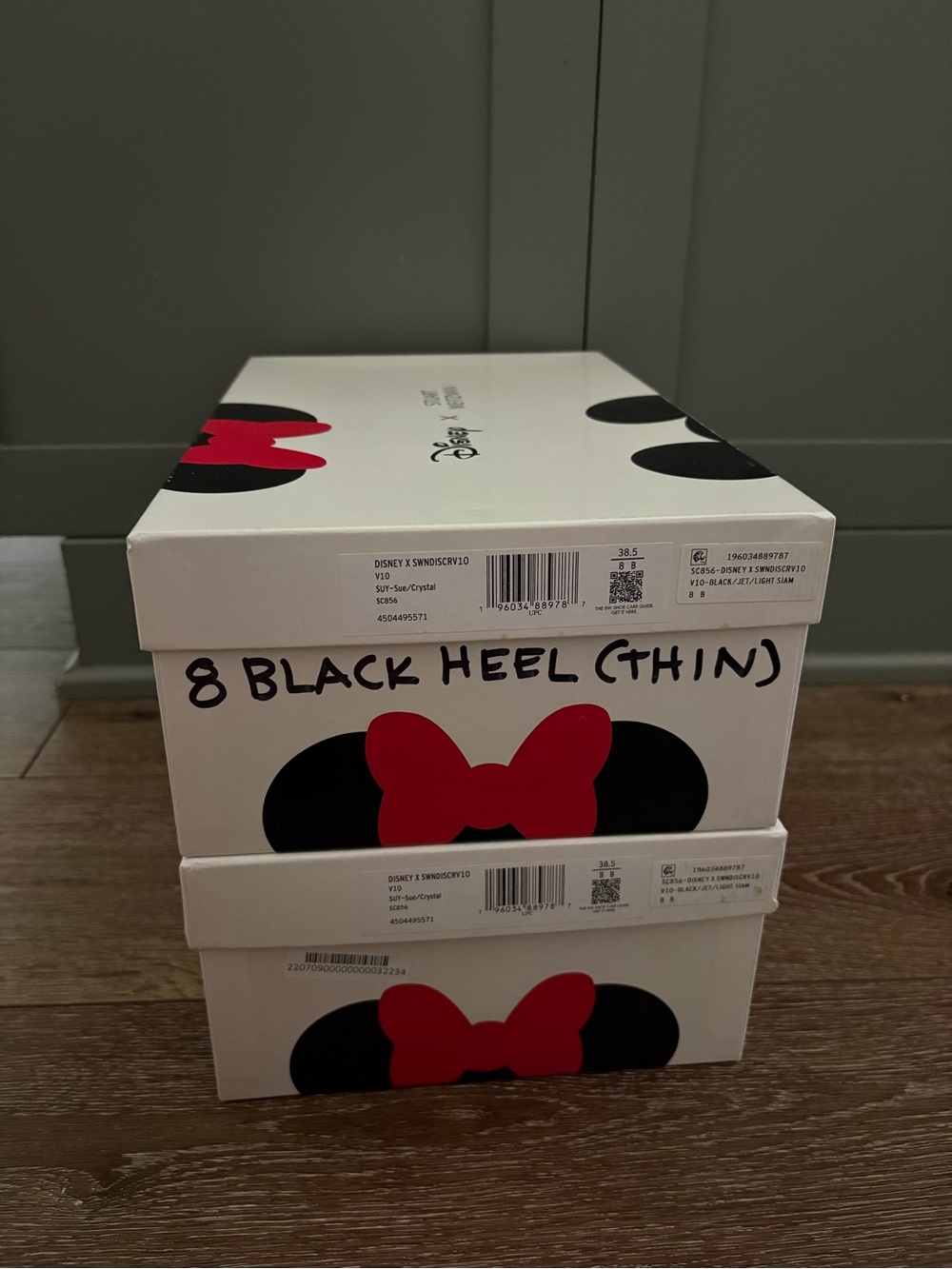 New in Box Disney x Stuart Weitzman Minnie and Mickey Heels Size 8 - Picture 9 of 15